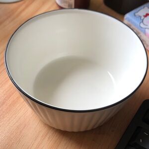 Elegant White Ceramic Bowl